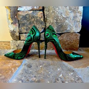 Christian Louboutin Pigalle Follies 120 Patent Malachite  39. NW Dust bags, tips